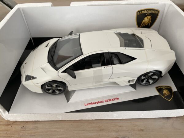Lamborghini Reventon - Burago - 1/18