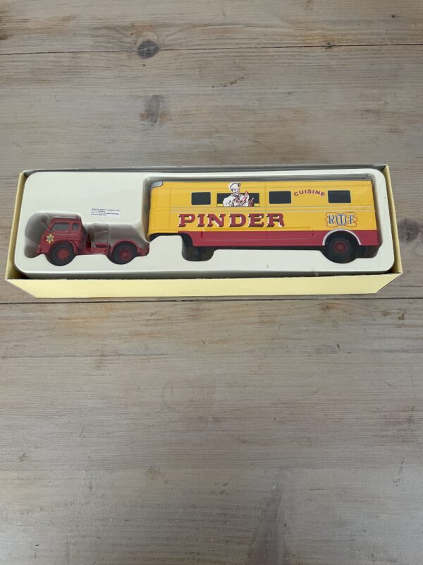 Bedford TK Fruehauf Trailer - Cuisine Pinder - Collection Héritage - Corgi