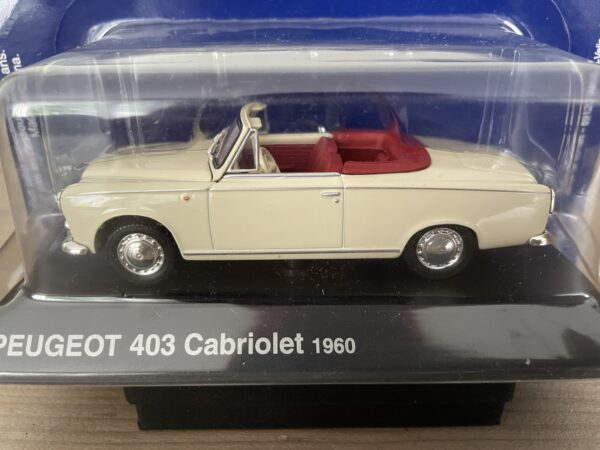 Peugeot 403 cabriolet 1960 - Ixo - Norev