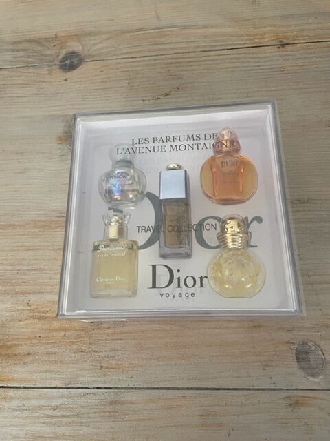 Dior - coffret de 5 miniatures de parfum de voyage