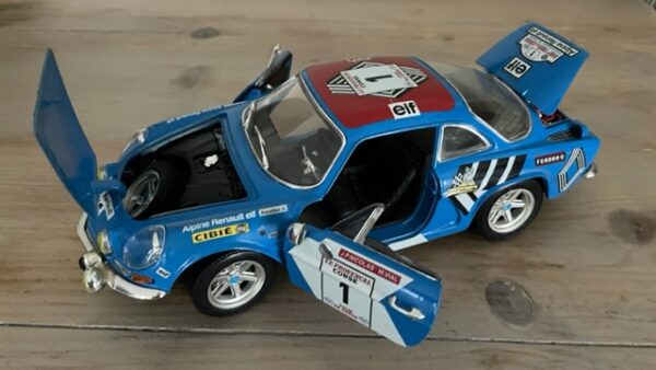 Burago - Alpine Renault A110 1600S S. Remo 1971 - 1/24 -