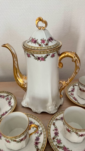 Ancien service à café - 1900 - Porcelaine de Limoges ancienne - Décors fleurs et branchages -