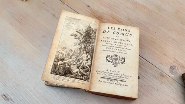 Les Dons de Comus ou l'Art de la Cuisine..... - 1750 - Les 2 premiers tomes -