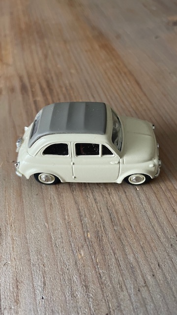 Fiat 500 - Vitesse - 1/43 - 1957 -