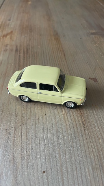 Fiat 850 Yesterday - 1969 - Solido - 1.43 -