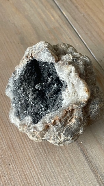 Géode brute de calcite en agate de quartz